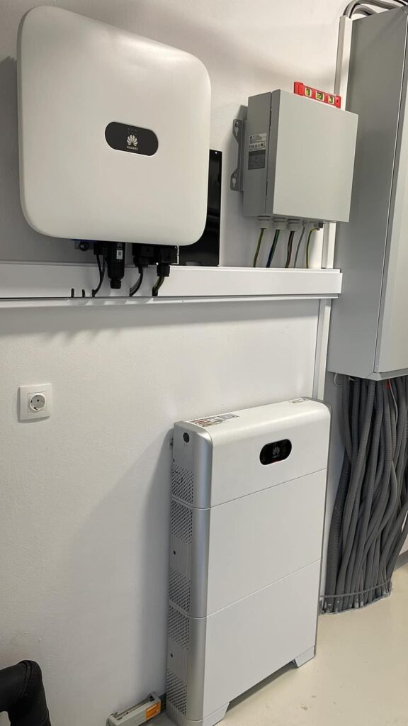 Inversor y Batería Huawei